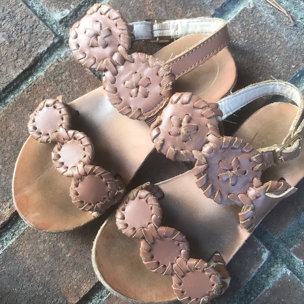 Girls jack Rogers